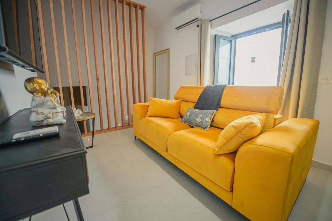 Estudio Boutique Terral โกนิล เด ลาฟรอนเตรา ภายนอก รูปภาพ